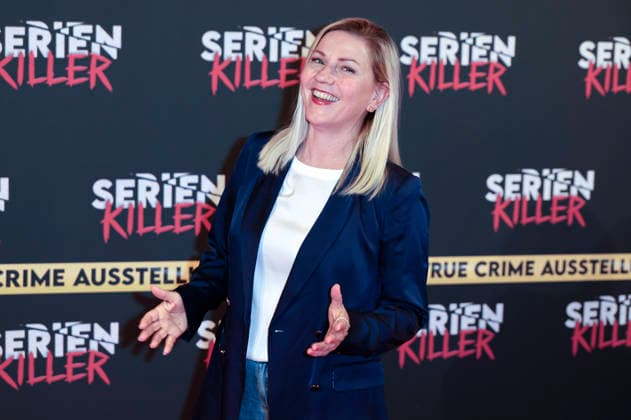 Aleksandra Bechtel at the premiere of Serienkiller Die True Crime exhibition at Oskar Jäger Straße 99 Cologne, 07 05 2026 Foto:xR.xSchmiegeltx xFuturexImagex serienkiller_6535