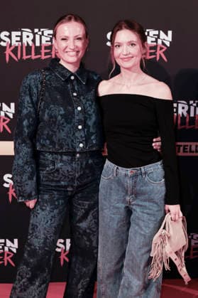 Ania Niedieck and Amrei Haardt at the premiere of Serienkiller Die True Crime exhibition at Oskar Jäger Straße 99 Cologne, 07 05 2026 Foto:xR.xSchmiegeltx xFuturexImagex serienkiller_6562