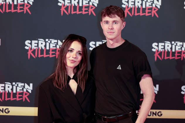 Robin Schick and company at the premiere of Serienkiller Die True Crime exhibition at Oskar Jäger Straße 99 Cologne, 07 05 2026 Foto:xR.xSchmiegeltx xFuturexImagex serienkiller_6581