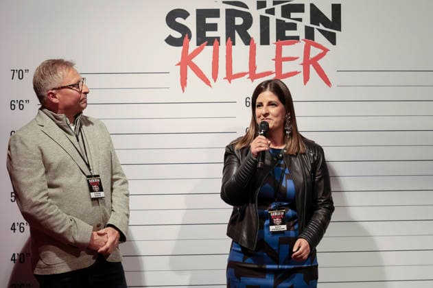 Carsten Schütte and Sarah Stockhausen at the premiere of Serienkiller Die True Crime exhibition at Oskar Jäger Straße 99 Cologne, 07 05 2026 Foto:xR.xSchmiegeltx xFuturexImagex serienkiller_6593