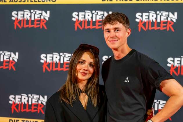 ABB SERIENKILLER Antonia Kolano Robin Schick Actor at the opening of the True Crime exhibition Serien Killer on 07 05 2026 in Cologne Ehrenfeld NRW Germany