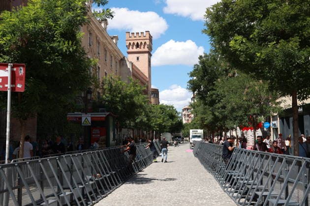 Seville prepares for the global premiere of Berlin and the Arminian Lady Final preparations for the celebration in Seville of the global premiere of Berlin and the Arminian Lady On May 8, 2026 in Seville Andalusia, Spain The global premiere of the second season of the spin off of La casa de papel , entitled Berlín y la dama del armino , which takes place this Friday and Saturday, will host several outstanding events Among them, the concert of Rosalía with the Real Orquesta Sinfónica de Sevilla this Saturday 08 MAY 2026 Rocí Sevilla Andalucia, Spain Sevilla Andalucia, Spain Spain Spain  Copyright: xRocioxRuzx 7508364