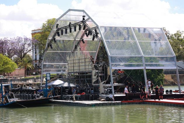 Seville prepares for the global premiere of Berlin and the Lady of Armino Setting up the stage on the Guadalquivir for Rosalías concert as part of the celebration in Seville of the global premiere of Berlin and the Lady of Armino On May 8, 2026 in Seville Andalusia, Spain The global premiere of the second season of the spin off of La casa de papel , entitled Berlín y la dama del armino , which takes place this Friday and Saturday, will host several outstanding events Among them, the concert of Rosalía with the Real Orquesta Sinfónica de Sevilla this Saturday 08 MAY 2026 Rocí Sevilla Andalucia, Espana Sevilla Andalucia, Espana Espana Espana  Copyright: xRocioxRuzx 7508344