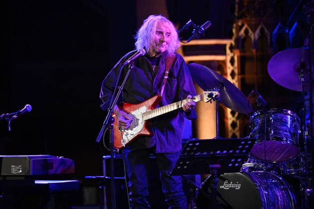 Albert Lee performing at Union Chapel in London LONDON, ENGLAND - MAY 07: Albert Lee performing at Union Chapel on May 07, 2026 in London, England. CAP MAR MAR Great Britain Copyright: xMartinxHarris CapitalxPicturesx