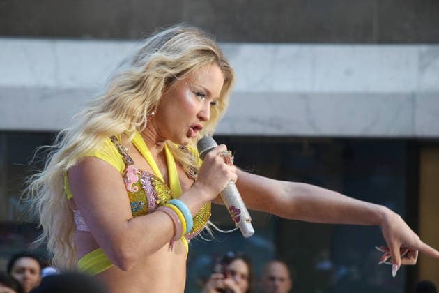 NEW YORK, NY- MAY 8: Zara Larsson performs on NBC s Today Show Citi Concert Series on May 8, 2026 at Today Plaza in New York City. Copyright: xRWx