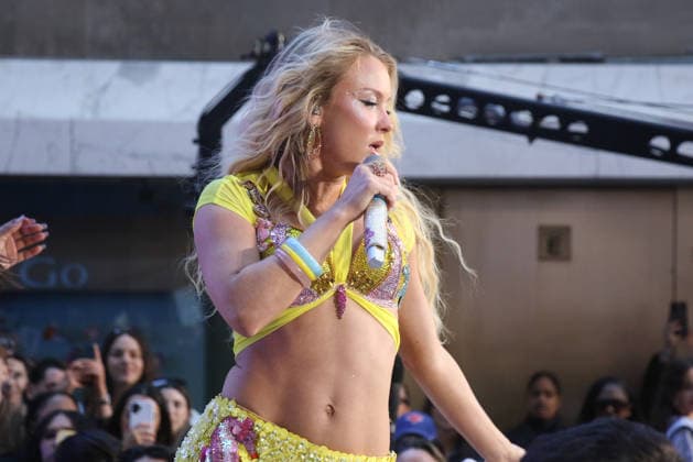 NEW YORK, NY- MAY 8: Zara Larsson performs on NBC s Today Show Citi Concert Series on May 8, 2026 at Today Plaza in New York City. Copyright: xRWx