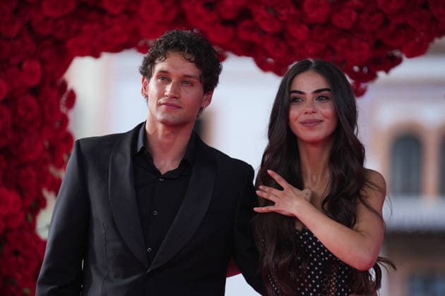 Global Premiere of Berlin and La Dama del Armino by Netflix Influencer Lila Mangrinán and Lucas Bojanich pose on the red carpet at the Global Premiere of Berlin and La Dama del Armino by Netflix A 08 May 2026, in Seville Andalusia, Spain The global premiere of the second season of the spin off of La casa de papel , titled Berlín y la dama del armino , which takes place this Friday and Saturday, will host several outstanding events in Seville 08 MAY 2026 María José Ló Sevilla Andalucia, Espana Sevilla Andalucia, Espana Espana Spain.  Copyright: xMariaxJosÃ xLopezx 7509007