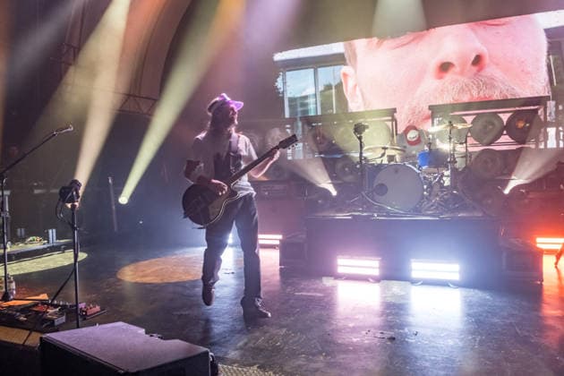 The band Sportfreunde Stiller with Peter Brugger, Florian Weber and Rüdiger Linhof during their concert at Haus Auensee in Leipzig on May 8, 2026 The recordings were made as part of the current 30 wonderful years tour 2026 of the Munich indie rock band Sportfreunde Stiller 2026