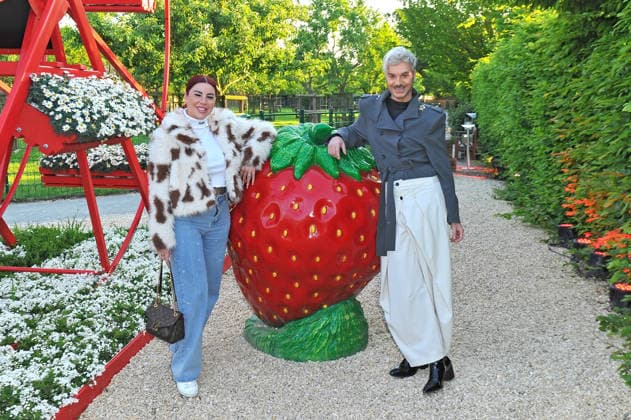 VIP event in the strawberry park Sam Dylan and Kate Merlan on the occasion of the VIP event in the strawberry park on 08 05 2026 at the adventure farm Gertrudenhof in Hürth 20260508MWI119982