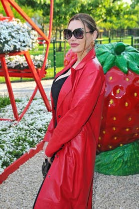 VIP event in the strawberry park Nathalie Gaus on the occasion of the VIP event in the strawberry park on 08 05 2026 at the adventure farm Gertrudenhof in Hürth 20260508MWI119924