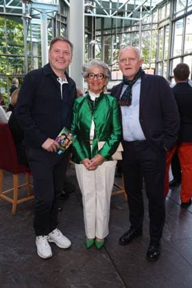 Hubert Neubacher, Hannelore Lay and Norbert Wiwianka, premiere celebration of the comedy 53 Sundays with prominent guests at the Winterhuder Fährhaus comedy theater, Hamburg 8 5 2026