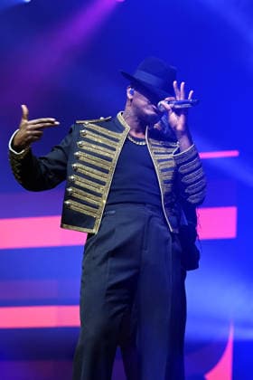 Ne-Yo performing on the ˜Nights Like This™ Tour in London LONDON, ENGLAND - MAY 08: Ne-Yo performing as part of the ˜Nights Like This™ Tour at O2 Arena, Greenwich on May 08, 2026 in London, England. CAP MAR MAR Great Britain Copyright: xMartinxHarris CapitalxPicturesx