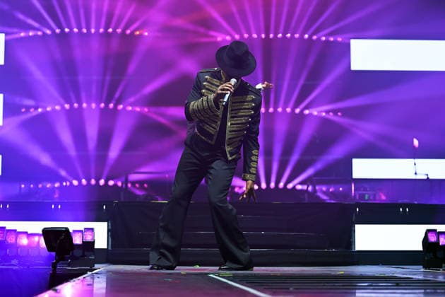 Ne-Yo performing on the ˜Nights Like This™ Tour in London LONDON, ENGLAND - MAY 08: Ne-Yo performing as part of the ˜Nights Like This™ Tour at O2 Arena, Greenwich on May 08, 2026 in London, England. CAP MAR MAR Great Britain Copyright: xMartinxHarris CapitalxPicturesx