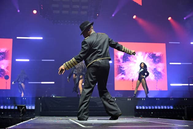 Ne-Yo performing on the ˜Nights Like This™ Tour in London LONDON, ENGLAND - MAY 08: Ne-Yo performing as part of the ˜Nights Like This™ Tour at O2 Arena, Greenwich on May 08, 2026 in London, England. CAP MAR MAR Great Britain Copyright: xMartinxHarris CapitalxPicturesx