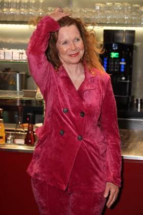 Marion Kracht directs this play, premiere celebration of the comedy 53 Sundays with prominent guests at the Komödie Winterhuder Fährhaus, Hamburg 8 5 2026