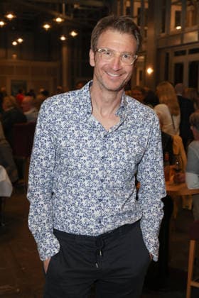 Bergdoktor star Heiko Ruprecht at the premiere party of the comedy 53 Sundays with prominent guests at the Komödie Winterhuder Fährhaus, Hamburg 8 5 2026