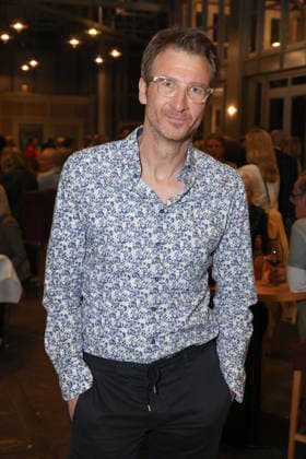 Bergdoktor star Heiko Ruprecht at the premiere party of the comedy 53 Sundays with prominent guests at the Komödie Winterhuder Fährhaus, Hamburg 8 5 2026