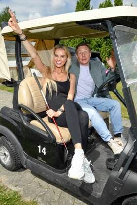 ABB PROMIGOLF Janice Saengerin with Patrick Kalupa actor as guest at the first Charity Promi AM Golfrunier zu gunstemn von Kinderwohl Berlin und Geka e V at the Golf und Country Club am Motzener See in Mittenwalde Brandenburg on 09 05 2026 Brandenburg Germany