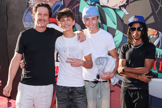 Los Angeles Premiere Of Crunchyroll s Demon Slayer: Kimetsu No Yaiba Infinity Castle HOLLYWOOD, LOS ANGELES, CALIFORNIA, USA - SEPTEMBER 09: Oliver Hudson, Wilder Hudson, Bodhi Hudson and Yadel Fassika arrive at the Los Angeles Premiere Of Crunchyroll s Demon Slayer: Kimetsu No Yaiba Infinity Castle held at the TCL Chinese Theatre IMAX on September 9, 2025 in Hollywood, Los Angeles, California, United States. (Photo by Xavier Collin Image Press Agency)