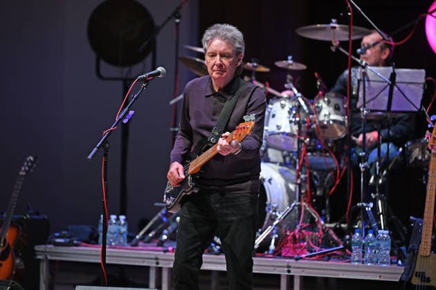 Bruce Foxton performing at Cadogan Hall in London LONDON, ENGLAND - MAY 09: Bruce Foxton performing at Cadogan Hall on May 09, 2026 in London, England. CAP MAR MAR Great Britain Copyright: xMartinxHarris CapitalxPicturesx