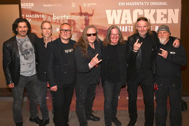 Jennifer Haben and Doro Pesch with the band Skyline at the premiere of the Magenta TV documentary Wacken Hearts Full of Metal at the DOK fest München 2026 in the Deutsches Theater Munich, 09 05 2026 Foto:xR.xHeinex xFuturexImagex wacken_6513