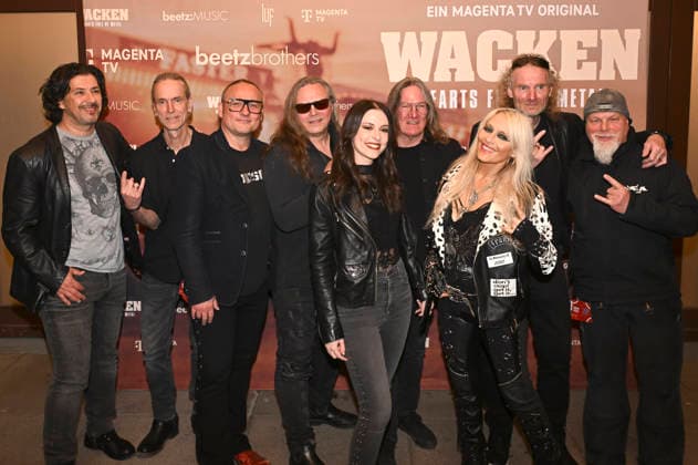 Jennifer Haben and Doro Pesch with the band Skyline at the premiere of the Magenta TV documentary Wacken Hearts Full of Metal at the DOK fest München 2026 in the Deutsches Theater Munich, 09 05 2026 Foto:xR.xHeinex xFuturexImagex wacken_6516