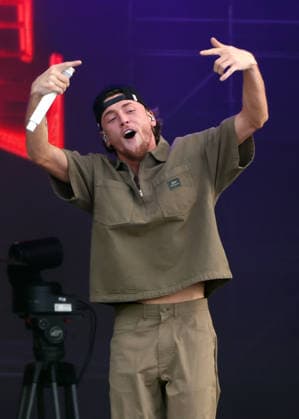 WASHINGTON, D.C. - MAY 9: Bailey Zimmerman performs during a headline post-play concert at the MAADEN LIV Golf Virginia tournament at Trump National Golf Club in Washington, D.C. on May 9, 2026. Copyright: xmpi34x