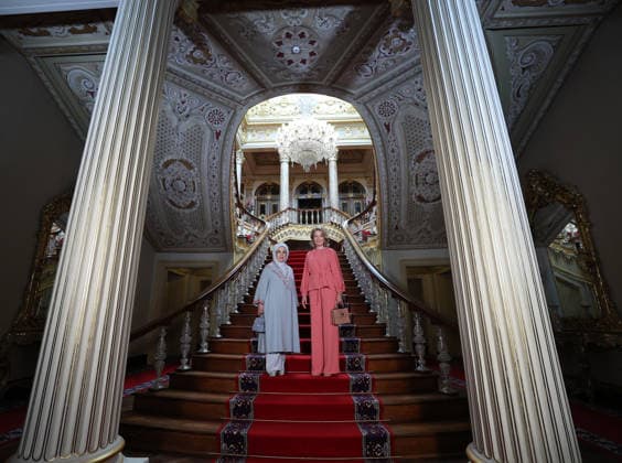 Turkish First Lady hosts Belgian Queen at Dolmabahce Palace ISTANBUL, TURKIYE - MAY 10: (----EDITORIAL USE ONLY - MANDATORY CREDIT - TURKISH PRESIDENCY MUSTAFA KAMACI HANDOUT - NO MARKETING NO ADVERTISING CAMPAIGNS - DISTRIBUTED AS A SERVICE TO CLIENTS----) Turkish First Lady Emine Erdogan (L) welcomes Queen Queen Mathilde (R) at Dolmabahce Palace in Istanbul, Turkiye, on May 10, 2026. Tur Presidency Mustafa Kamaci Handout Anadolu Istanbul Turkey. Editorial use only. Please get in touch for any other usage.  Copyright: x2026xAnadoluxTurxPresidencyx xMustafaxKamacix xHandoutx