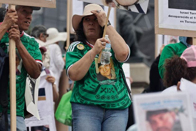 May 10, 2026, Mexico City, Cdmx, Mexico: Thousands of mothers of victims of enforced and collective disappearances from across Mexico marched along Paseo de la Reforma Avenue toward the Angel of Independence monument to demand answers from Claudia Sheinbaum s government regarding the lack of progress in finding their children. They stated that the resources used to accommodate tourists for the 2026 FIFA World Cup should be used to search for the more than 133,000 victims of this crime. The mothers of the disappeared demanded that the government accept international aid due to the crisis the country faces as a result of the ongoing crime, the failure to find those responsible, the lack of searches for their children, and the failure to prior - ZUMAp204 20260510_zip_p204_046 Copyright: xJosuexPerezx