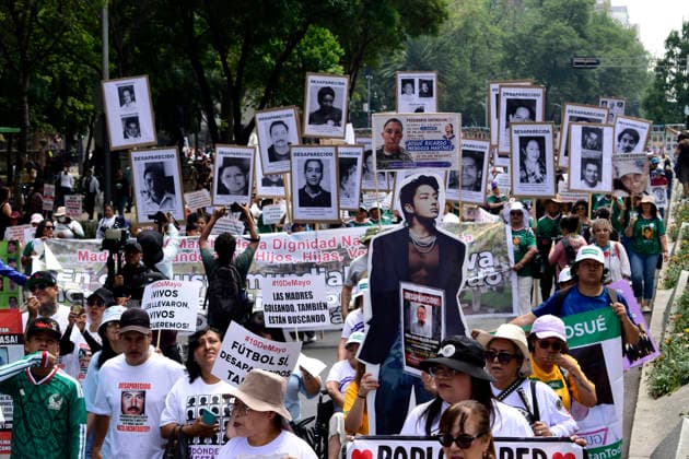 Mothers Demand Justice For Their Missing Relatives On a Mother s Day Demonstration Hundreds of people take part during a Mother s Day demonstration, demanding justice for their missing relatives. on May 10, 2026 in Mexico City, Mexico. (Photo by Luis Barron Eyepix Group) Copyright: xLuisxBarronx xEyepixxGroupx LB_10052026_183599