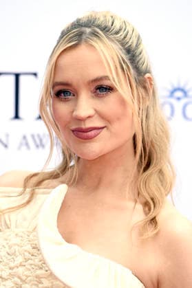 Laura Whitmore at the BAFTA TV Awards 2026 at the Royal Festival Hall London, 10 05 2026 Foto:xS.xVasx xFuturexImagex bafta_6562