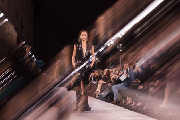 AUSTRALIAN FASHION WEEK, Models walk the runway for the Carla Zampatti Runway Show during AFC Australian Fashion Week at the Park Hyatt Boardwalk, in Sydney, Monday, May 11, 2026. ( NO ARCHIVING SYDNEY NEW SOUTH WALES AUSTRALIA  Copyright: xANNAxKUCERAx 20260511171266632948