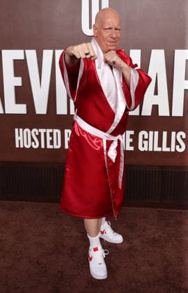 Los Angeles CA May 10: Jeff Ross. at The Roast Of Kevin Hart Red Carpet At Netflix Is A Joke Fest held at The Kia Forum in Los Angeles, CA. on May 10, 2026 Credit: AdMedia Los Angeles USA  - ZUMAa123 20260510_zaa_a123_117 Copyright: xADx