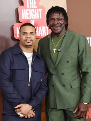Los Angeles CA May 10: Michael Irvin at The Roast Of Kevin Hart Red Carpet At Netflix Is A Joke Fest held at The Kia Forum in Los Angeles, CA. on May 10, 2026 Credit: AdMedia Los Angeles USA - ZUMAa123 20260510_zaa_a123_147 Copyright: xADx