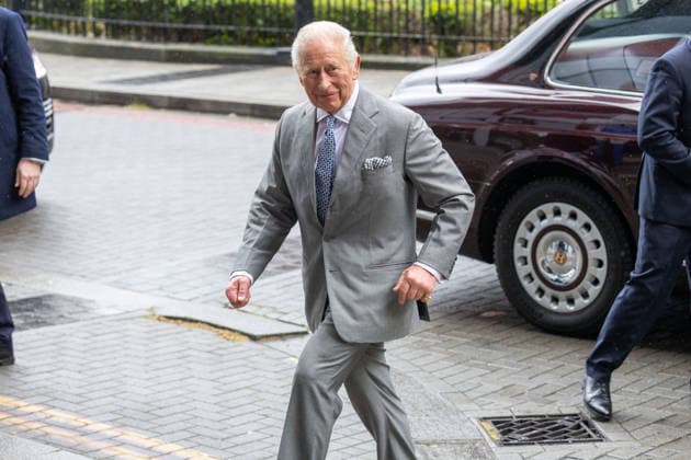 May 11, 2026, London, England, United Kingdom: King CHARLES III arrives at GuyÃ¢â‚¬â ¢s NHS Cancer Centre ahead of a visit. London United Kingdom  - ZUMAs262 20260511_zip_s262_007 Copyright: xTayfunxSalcix