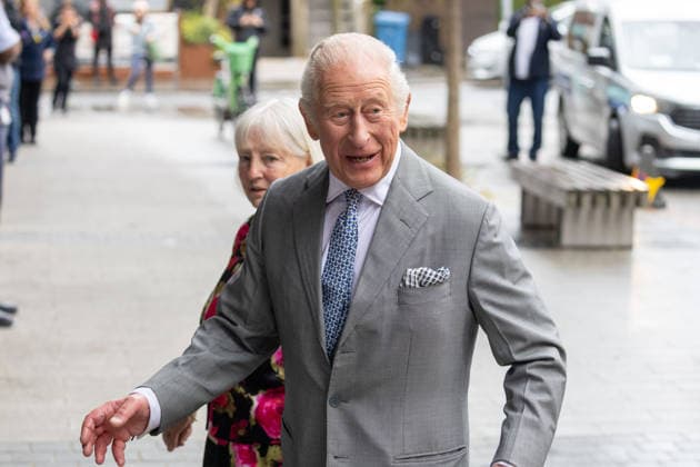 May 11, 2026, London, England, United Kingdom: King CHARLES III arrives at GuyÃ¢â‚¬â ¢s NHS Cancer Centre ahead of a visit. London United Kingdom  - ZUMAs262 20260511_zip_s262_009 Copyright: xTayfunxSalcix