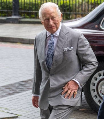 May 11, 2026, London, England, United Kingdom: King CHARLES III arrives at GuyÃ¢â‚¬â ¢s NHS Cancer Centre ahead of a visit. London United Kingdom  - ZUMAs262 20260511_zip_s262_017 Copyright: xTayfunxSalcix