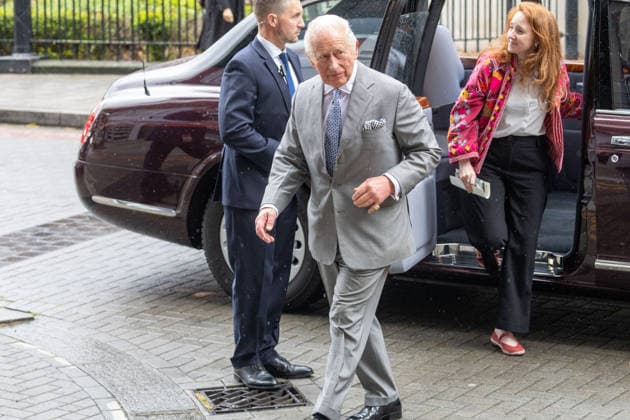 May 11, 2026, London, England, United Kingdom: King CHARLES III arrives at GuyÃ¢â‚¬â ¢s NHS Cancer Centre ahead of a visit. London United Kingdom  - ZUMAs262 20260511_zip_s262_018 Copyright: xTayfunxSalcix