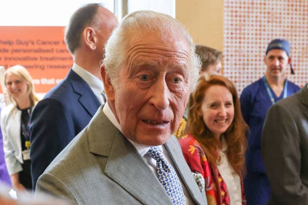 May 11, 2026, London, London, UK: London, UK. King Charles III arrives at Guy s Hospital in central London to mark its 300th anniversary and visit the hospitalÃ¢â‚¬â ¢s cancer centre. During the visit, King Charles heard from doctors and researchers about their work using AI and robotics to treat patients and was shown a demonstration of a robot-assisted surgical system. In the Chemotherapy Village, the King spoke with patients receiving cancer treatment under the care of the hospital before unveiling a plaque to commemorate the visit and mark the hospitalÃ¢â‚¬â ¢s 300th anniversary. London UK  - ZUMAl94_ 20260511_zaf_l94_010 Copyright: xDinendraxHariax