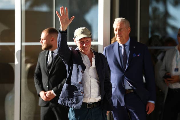 May 11, 2026, Cannes, Cote D azur, France: PAUL LAVERTY arrives for the official Jury Dinner of the 79th Annual Cannes Film Festival in Cannes, France Cannes France - ZUMAc179 20260511_zep_c179_033 Copyright: xMickaelxChavetx