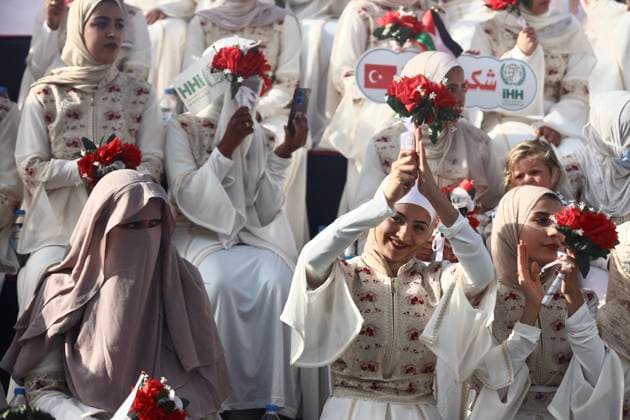 Palestinian-Israeli Conflict - Gaza Mass Wedding Brides wait to be wed during a mass-wedding celebration for Palestinian couples organized by the Turkish Humanitarian Relief Foundation (IHH) in Gaza City, on May 11, 2026. Gaza Palestine  Copyright: xMajdixFathix originalFilename: fathi-notitle260511_npUze.jpg