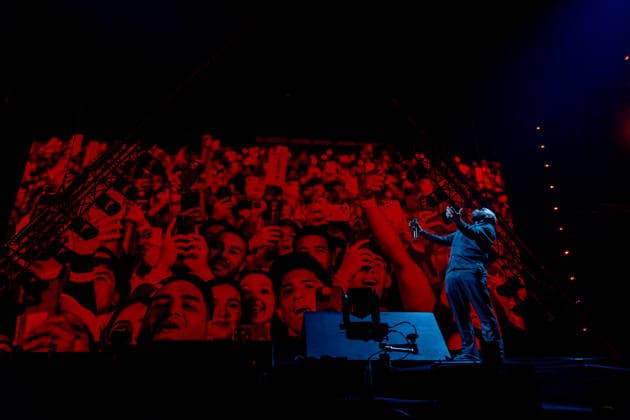 Arcangel concert at the Movistar Arena The American artist Arcangel during a performance at the Movistar Arena, on May 11, 2026, in Madrid Spain The concert is part of his world tour La 8va Maravilla World Tour 20 Aniversario, with which he celebrates two decades of career as one of the great icons of reggaeton and Latin trap Espana  Copyright: xRicardoxRubiox 7516274