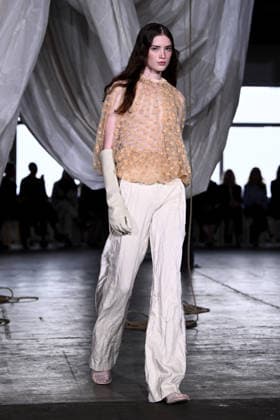 AUSTRALIAN FASHION WEEK, A model walks the runway wearing creations by Australian designer Bianca Spender, during Australian Fashion Week in Sydney, Tuesday, May 12, 2026. ( NO ARCHIVING SYDNEY NEW SOUTH WALES AUSTRALIA  Copyright: xDANxHIMBRECHTSx 20260512184428437656