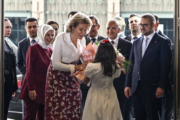Queen Mathilde visits Central Bank’s Istanbul Financial Center campus ISTANBUL, TURKIYE - MAY 12: Queen Mathilde (3rd LL), and delegation visit the Istanbul Financial Center campus of the Central Bank as part of the Belgian Economic Mission in Istanbul, Turkiye on May 12, 2026. Turkish Treasury and Finance Minister Mehmet Simsek (2nd R), Turkish Family and Social Services Minister Mahinur Ozdemir Goktas (2nd L), and Turkish Central Bank Governor Fatih Karahan (R) accompanied the Queen during the third day of the Istanbul program. Muhammed Enes Yildirim Anadolu Istanbul Turkey. Editorial use only. Please get in touch for any other usage.  Copyright: x2026xAnadoluxMuhammedxEnesxYildirimx