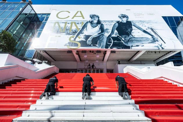 Mise en place tapis rouge avant louverture du 79ème Festival International du Film de Cannes le 12 mai 2026 Olivier Borde Bestimage Red carpet being laid out before the opening of the 79th Cannes International Film Festival on May 12, 2026 Cannes France  Copyright: xOLIVIERxBORDEx xBESTIMAGExOLIVIERxBORDEx xBESTIMAGEx