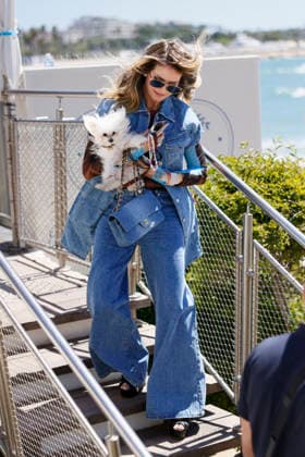 Cannes Heidi Klum Exits Martinez MP Cannes, France- May 12: Heidi Klum arrives to Hotel Martinez beach restaurant during 79th Festival of Cannes, on May 12, 2026 in Cannes, France. Photo by Marco Piovanotto ABACAPRESS:COM Cannes France  Copyright: xPiovanottoxMarco ABACAx