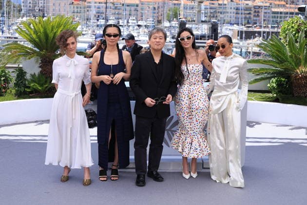 Cannes - Jury Photocall Jury president Park Chan-wook, and Jury members Demi Moore, Laura Wandel, Ruth Negga, Chloe Zhao at the jury photocall as part of the 79th Cannes Film Festival in Cannes, France on May 12, 2026. Photo by Jerome Domine ABACAPRESS.COM Cannes France  Copyright: xDominexJerome ABACAx