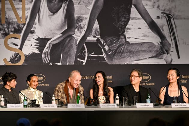 79ème Festival International du Film de Cannes Press conference with jury 79th International Cannes Film Festival Press junket with jury members 455832 2026 05 12 France Skarsgard, Stellan Zhao, Chloe Park, Chan Wook Moore, Demi Céspedes, Diego  Copyright: xEstellexCarlierx xStarfacex STAR_455832_018