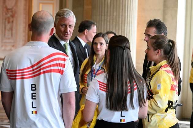 The King Receives The Belgian Winter Olympics And Paralympics Athletes BRUSSELS, BELGIUM - MAY 12 : King Philippe receives the Belgian athletes who represented our country at the Milan-Cortina Winter Olympics and Paralympics at Laeken Castle. The athletes support staff and representatives of the Belgian Olympic and Interfederal Committee (BOIC-COIB), the Belgian Paralympic Committee (BPC) and the relevant sports federations will also be present..on May 12, 2026 in Brussels, Belgium, 12 05 2026 Brussels Belgium  Copyright: xBertxVanxDenxBrouckex