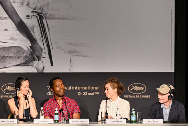 Chloé Zhao, Isaach de Bankolé, Laura Wandel, Paul Laverty lors de la conférence de presse du jury lors du 79ème Festival International du Film de Cannes 12 23 mai 2026 , le 12 mai 2026 Estelle Carlier Pool Bestimage Press conference of the jury during the 79th Cannes International Film Festival on May 12th, 2026 Cannes France  Copyright: xEstellexCarlierx xPoolx xBestimagexEstellexCarlierx xPoolx xBestimagex